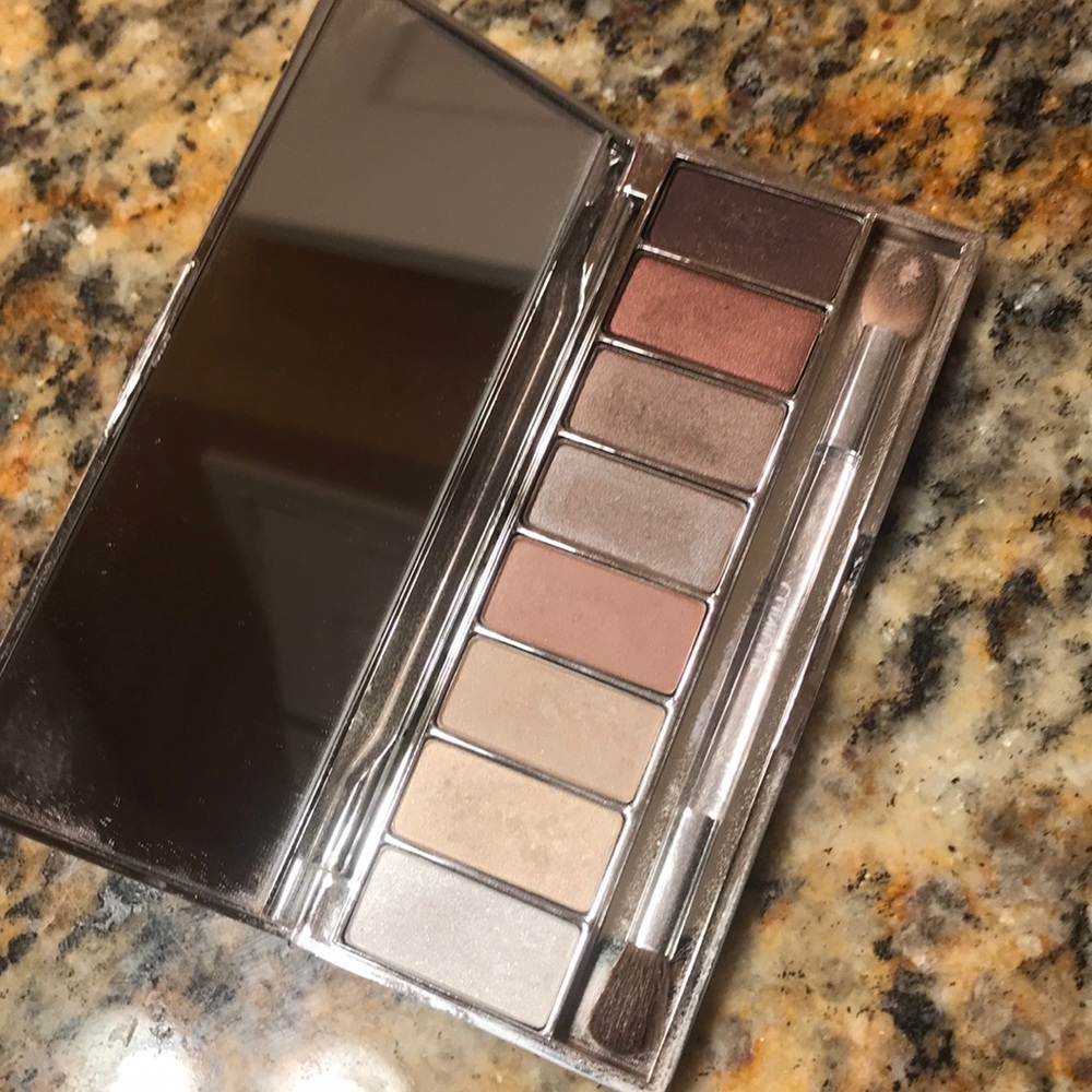Clinique eye shadow palette